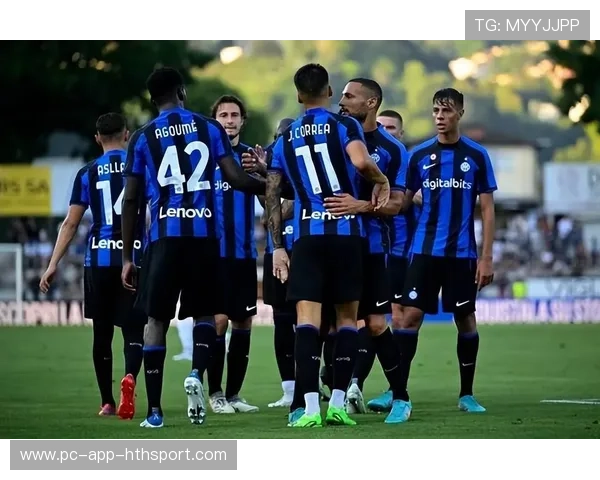 国际米兰中路渗透速度极快接连切入腹地