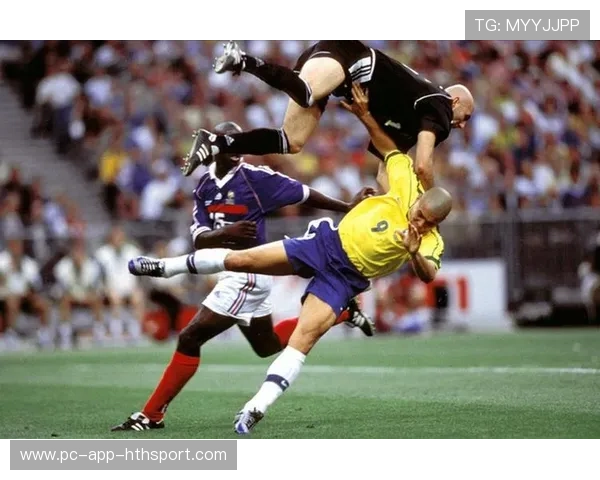 世界杯赛事统计：哪些球队传球成功率最高？，世界杯传奇球员名单